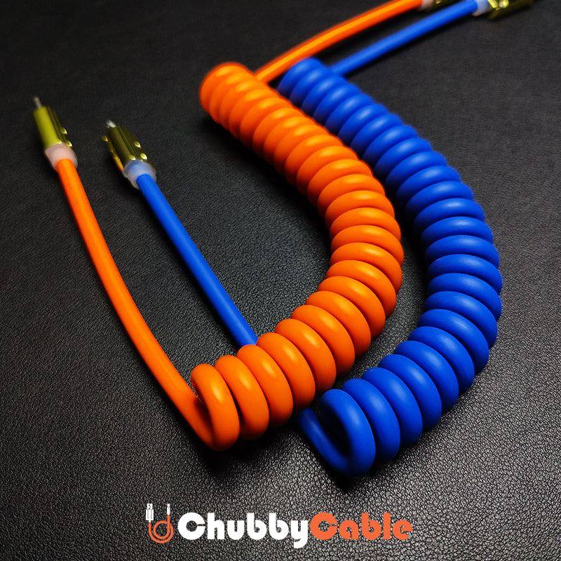 "Curly Chubby" Coiled Silicone Gold-Plated Fast Charging Cable - Image 5